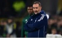 �ngiltere'de man�etlerde tek isim var: Vitor Perei