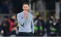 Fenerbah�eli taraftarlardan Tedesco'ya destek