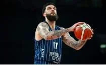 Anadolu Efes'in pivotu Vincent Poirier'den Final Four tahmini!