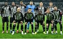 Be�ikta� b�yle aya�a kalkt�!