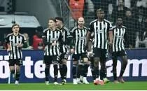 Yenilmezlik serisi 12 ma�a ��kt�!