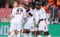 Celil Y�ksel: 'Bu �ehrin �ocuklar�y�z, bizi destekleyin'