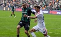 Murat �zbostan'dan �ampiyonluk yorumu: ''Be�ikta� belirleyecek''