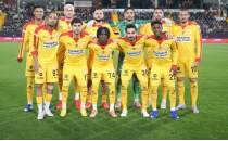 Galatasaray, ma�azac�l�kta rekora ko�uyor