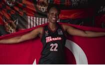 ABD'li basketbolcusu Burke, vatanda�l�k de�i�tirdi