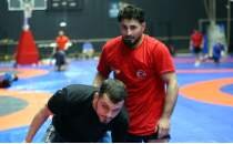 Muhammed Halit Ozmu�, Avrupa �ampiyonlu�una g�z dikti