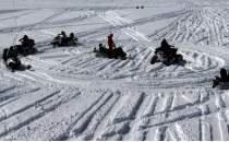 Erciyes'i kar motorlar�yla ke�fediyorlar