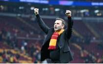 Okan Buruk, liderli�ini g�sterdi!