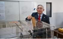 Galatasaray'da Divan Kurulu Ba�kan� belli oldu