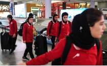 �ran Kad�n Tak�m� �lkelerine ge�mek i�in T�rkiye'de