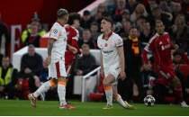 Yazarlardan Galatasaray yorumlar�