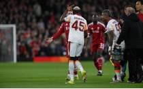 Galatasaray'dan Osimhen ve Lang i�in a��klama