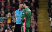 Galatasaray ma��n�n hakemi Raczkowski i�in fla� a��klama!