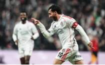 Yazarlardan Be�ikta� yorumlar�