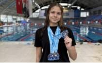 Milli y�z�c� Derin Anbarl�'dan madalya hedefi!