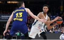 Anadolu Efes, Real Madrid deplasman�nda