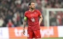 Galatasaray'dan Hakan �alhano�lu i�in 10 milyon euro