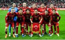 Yazarlardan A Milli Tak�m yorumlar�