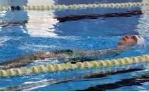 Engelli milli y�z�c�, 4 y�lda 11 madalya ald�!