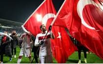 3. kez D�nya Kupas�'nday�z!