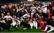 �rfan Can Kahveci: 'Bizim gibi tak�m �ok az!'