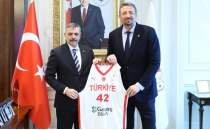 TBF Ba�kan� T�rko�lu, Adalet Bakan� G�rlek ile ��i�leri Bakan� �ift�i'yi ziyaret etti