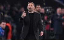 Okan Buruk i�in fla� iddia!