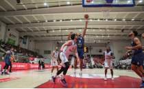 Anadolu Efes, Alia�a deplasman�nda galip!