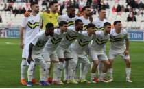 Esenler Erokspor, 3 golle 3 puan� kapt�!