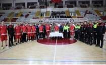 Sivas'ta �ehitler an�s�na futbol m�sabakas� d�zenlendi