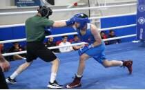 Milli boks�r Mustafa �olak, alt�n madalya ile d�nmek istiyor!