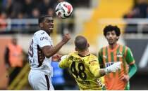 Trabzonspor'a eski dost yaras�