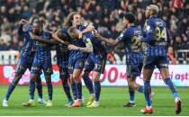 G�rcan Bilgi�: 'Ma��n kontrol� iki Frans�zdayd�'