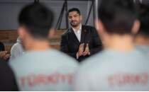 Taha Akg�l'den 'pes etmeyin' vurgusu