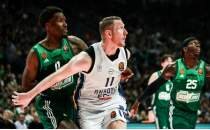 Anadolu Efes, son hafta farkl� kaybetti