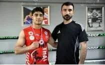 Muhammed Bilal Okay, d�nya �ampiyonlu�u i�in ringe ��kacak