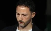 Fenerbah�e'ye 4 g�nde iki darbe birden!