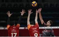 Efeler Ligi'nde final heyecan� s�r�yor!