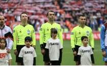 Samsunspor'dan hakem Atilla Karao�lan i�in b�y�k tepki!