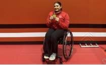 Milli para masa tenis�i �rem Oluk'tan alt�n madalya