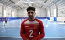 Milli sporcu Murat Y�lmaz olimpiyat hayalleri kuruyor