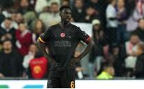 Galatasaray'da rehavetin faturas� a��r oldu