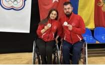 Milli para masa tenis�ilerden Karada�'da �� madalya