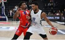 Anadolu Efes, normal sezonu 34 say� farkl� galibiyetle bitirdi!
