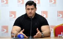 Milli g�re��i R�za Kayaalp: 'Yapamaz, ba�aramaz diyenler oldu'