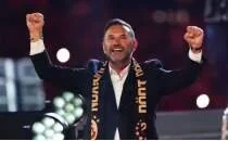 Okan Buruk'tan transfer mesaj�!