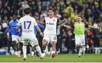 Ey�pspor, son haftalarla ligde kald�!