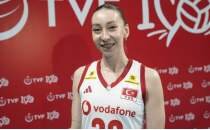 Merve �zbilir ve Buse �nal'�n milli forma gururu!