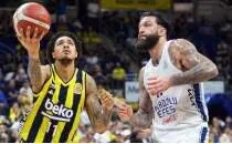 Fenerbah�e Beko'dan inan�lmaz geri d�n��! Anadolu Efes y�k�ld�!