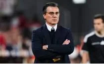 Vincenzo Montella'dan Paraguay i�in de�i�iklik plan�